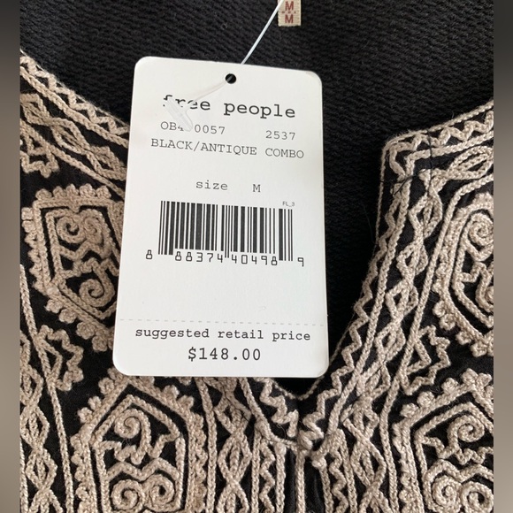 NWT Free People Black Tunic with Cream Embroidery - Picture 9 of 16